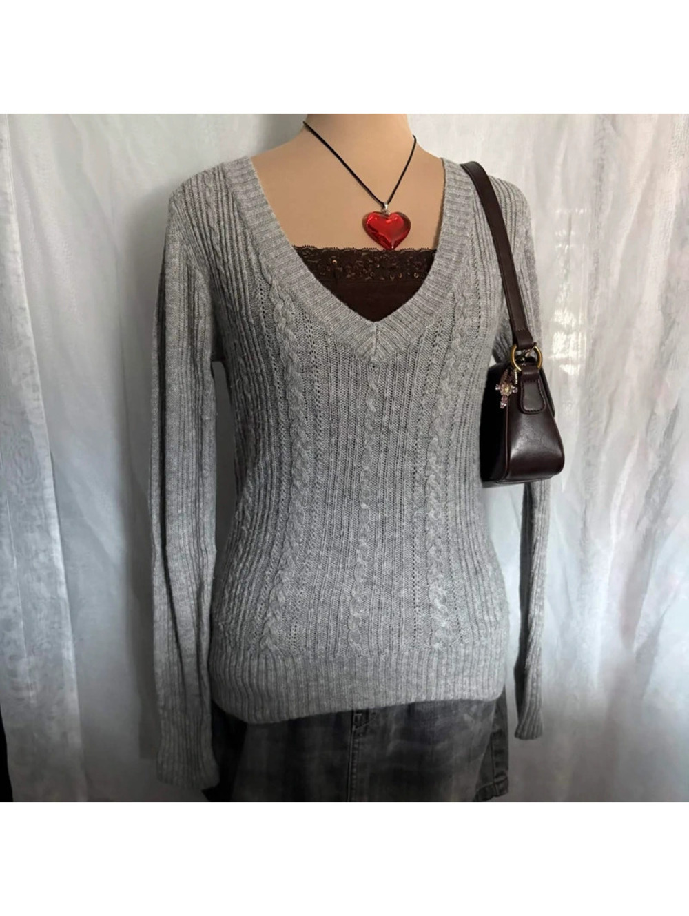 grey aero fitted sweater
